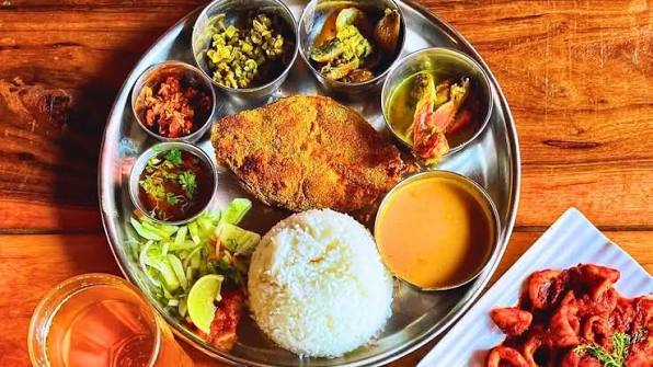Fresh local food served at Riverfront Pale